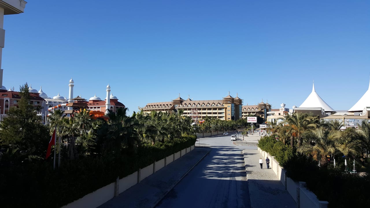 Brücke Calimera Hane Garden