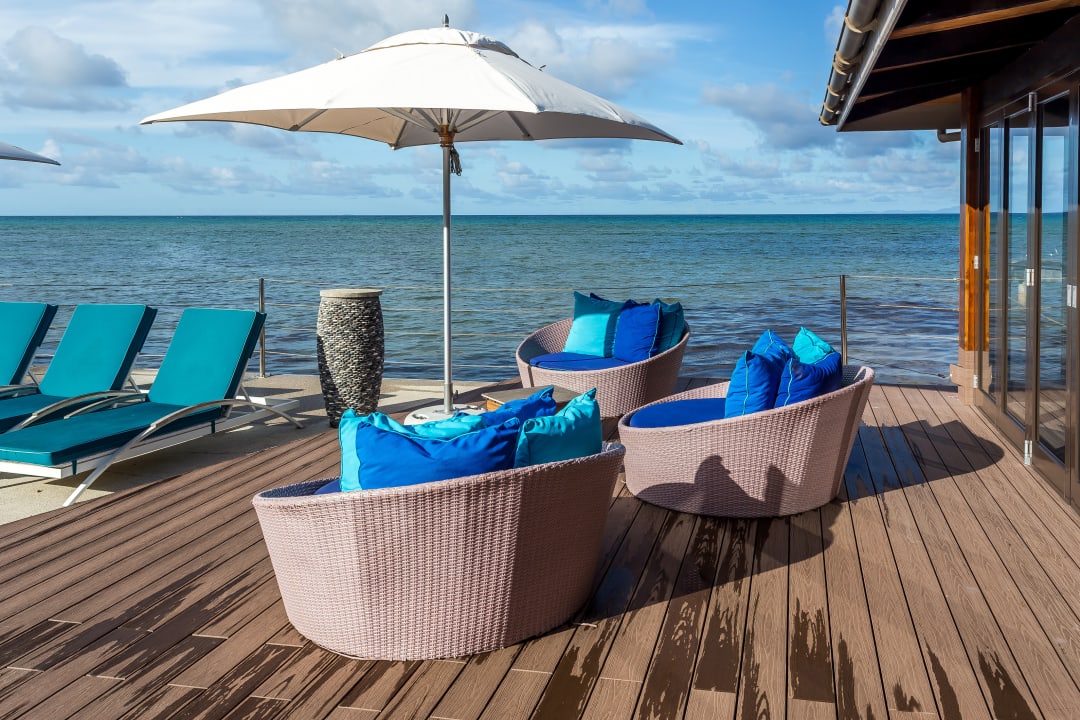 Pool The Coco de Mer Hotel & Black Parrot Suites