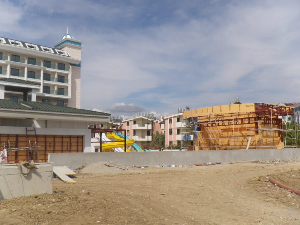 Ausgang zum Meer Luna Blanca Resort & Spa