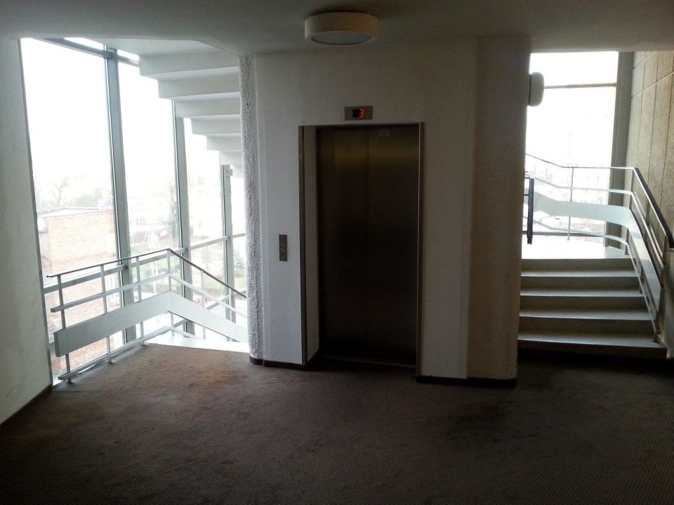 Korytarz- klatka Hotel Tarnovia