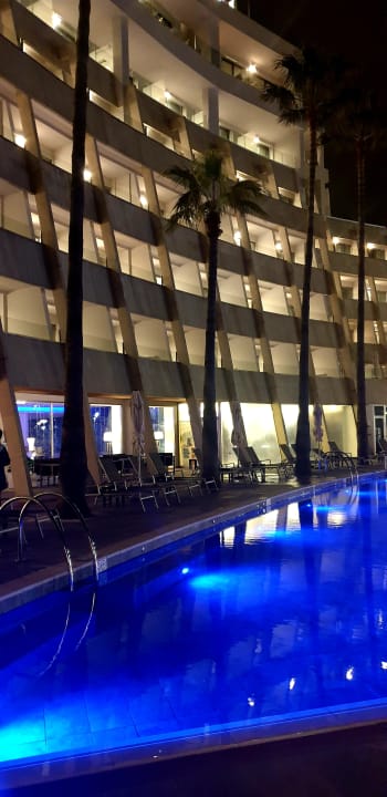 Außenansicht Aparthotel Fontanellas Playa