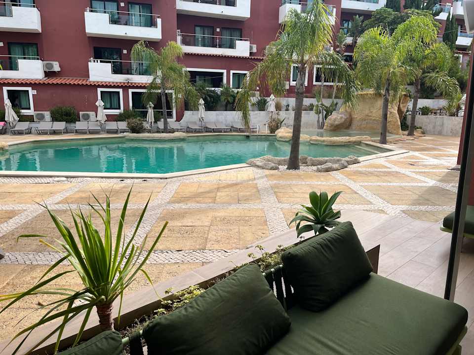 Pool Topázio Vibe Beach Hotel & Apartments