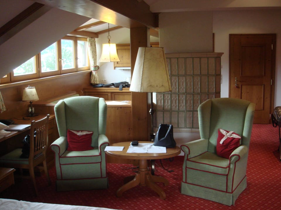 Die Sessel mit Tisch  Landhaus Christl