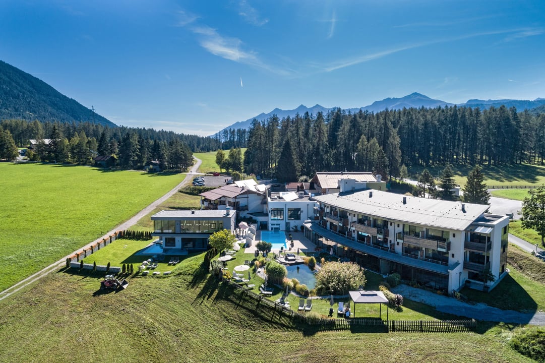 Außenansicht Bio-Wellnesshotel Holzleiten
