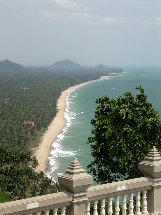 Vom Tempelberg auf menschenleere Strände Hotel Baan Grood Arcadia Resort & Spa