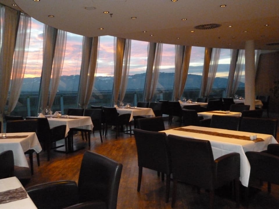Restaurant de l'hôtel Four Points by Sheraton Panoramahaus Dornbirn