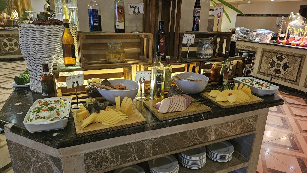 Gastro The Grand Palace - Adults only