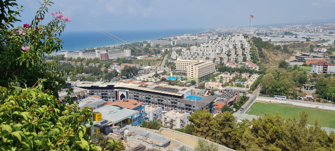 Ausblick Elite Luxury Suite & Spa