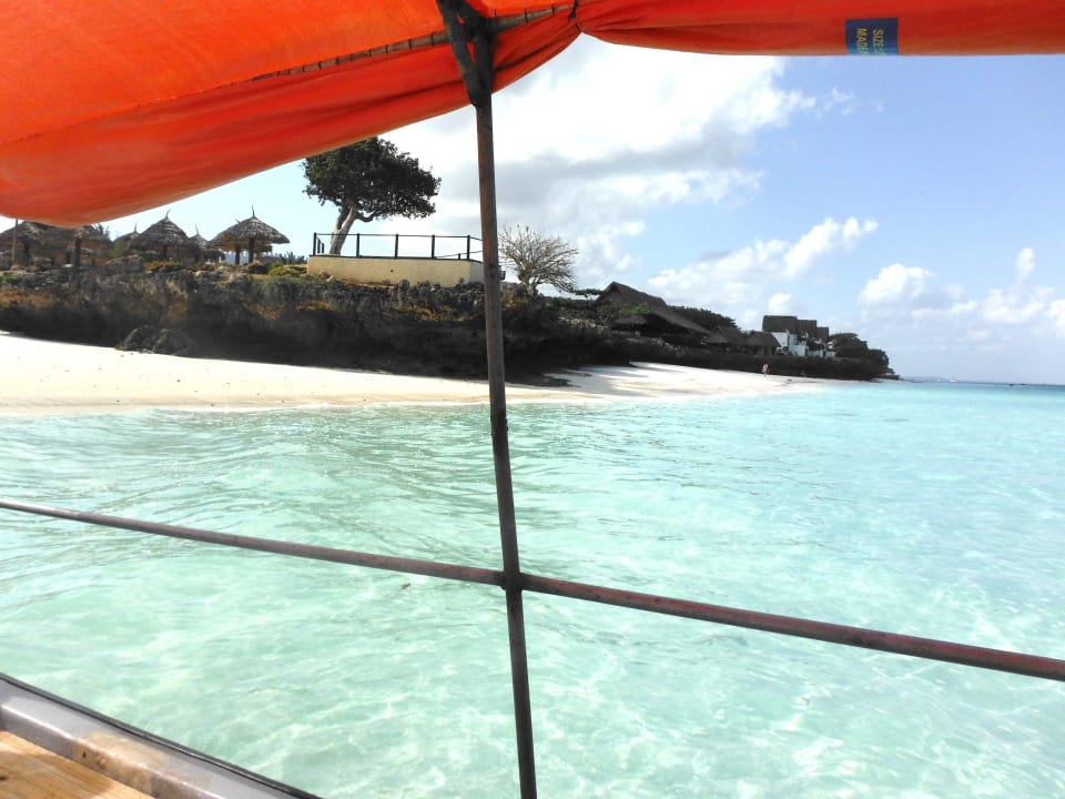 Vom Boot aus Royal Zanzibar Beach Resort