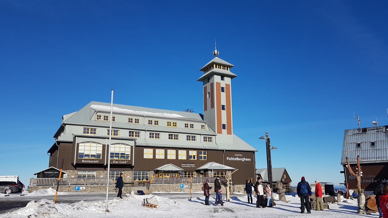 Außenansicht Hotel Fichtelberghaus