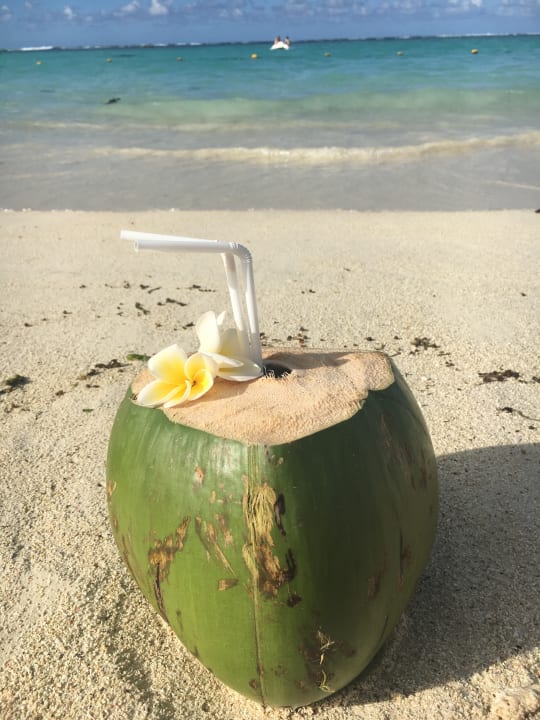 Strand Crystals Beach Resort Belle Mare, a member of Radisson Individuals