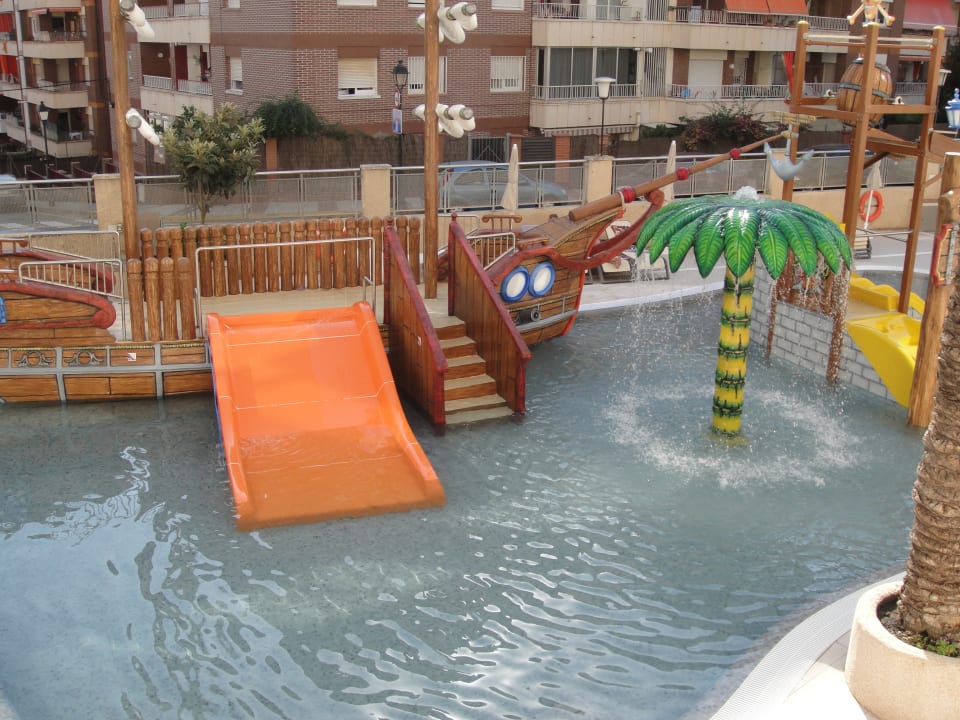 Pool Hotel Oasis Park Splash