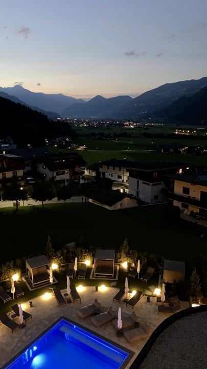 Ausblick Platzlhof - Mein Hotel im Zillertal