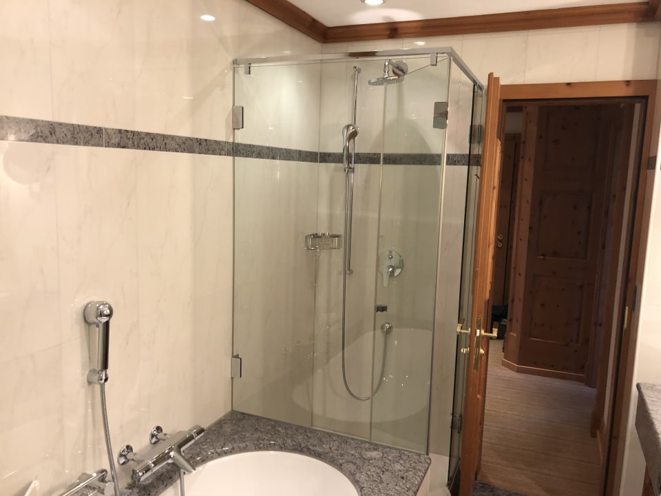 Zimmer Grand Hotel Kronenhof Pontresina