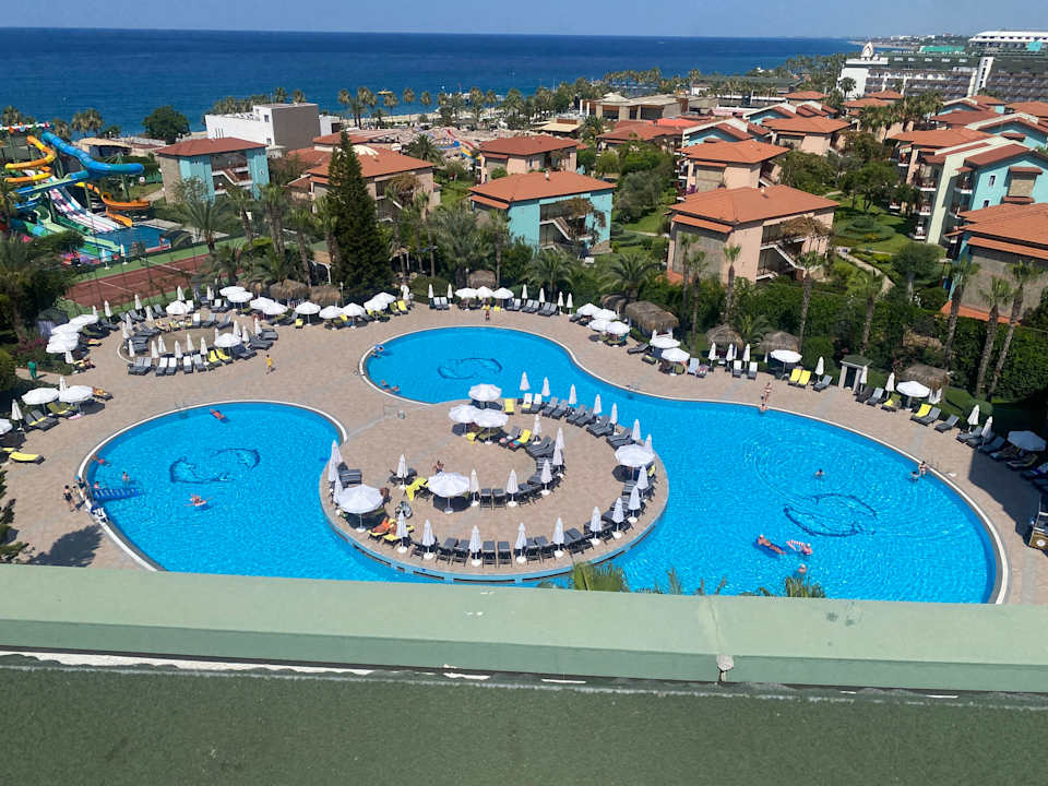 Pool Delphin Deluxe Resort