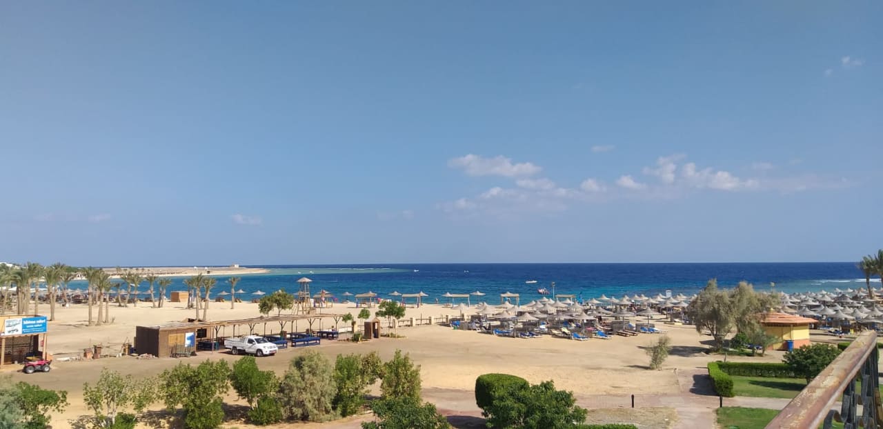 Ausblick Malikia Resort Abu Dabbab