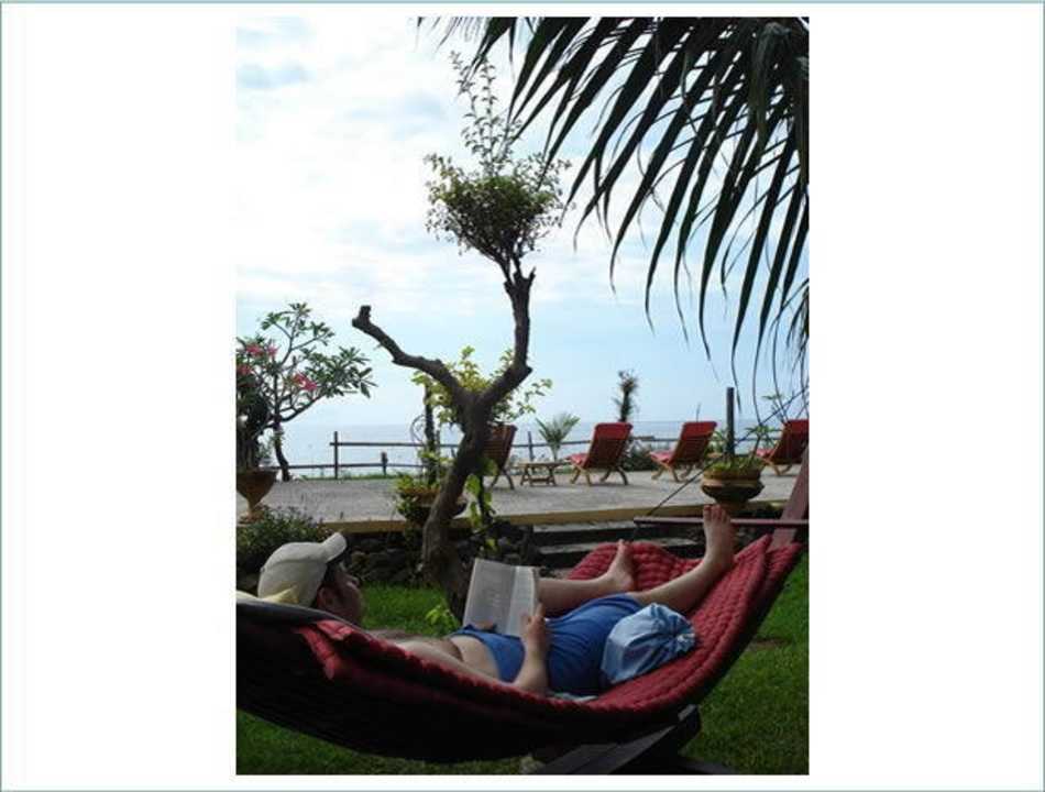 Relaxen mit Meerblick Pantai Mas Spiritual & Learning Center