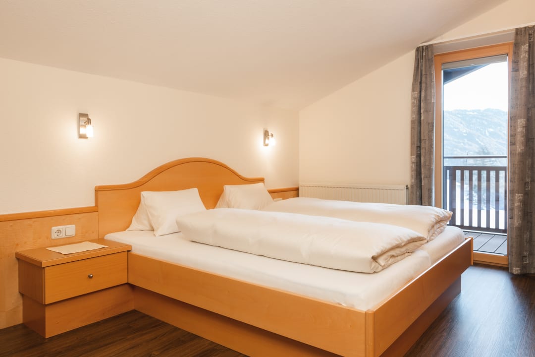 Zimmer Ferienwohnungen am Matinesweg, Serfaus