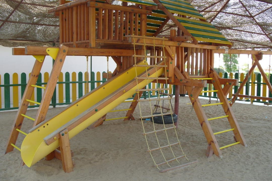 Spielplatz überdacht Pyramisa Beach Resort Sahl Hasheesh