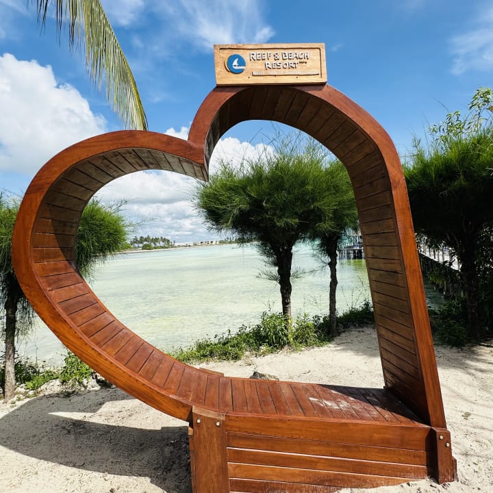 Strand Reef & Beach Resort