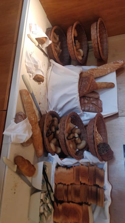 Gastro Napa Mermaid Hotel & Suites