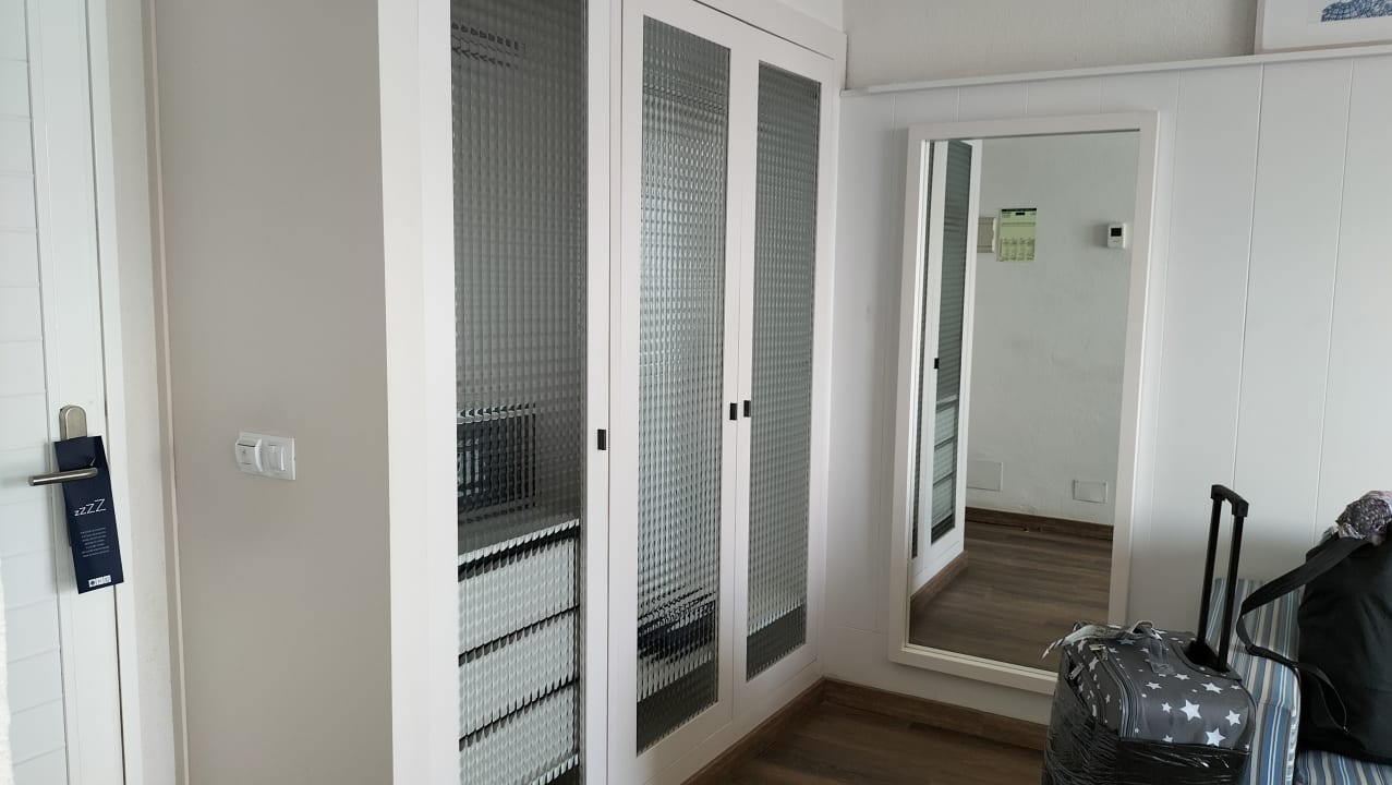 Zimmer H10 Ocean Suites