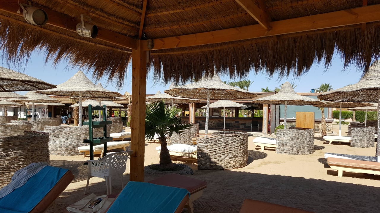 Blick vom Strand  Ali Baba Palace Resort