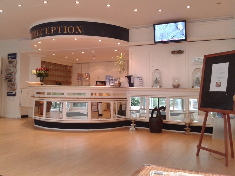 Rezeption Strandhotel Ahlbeck