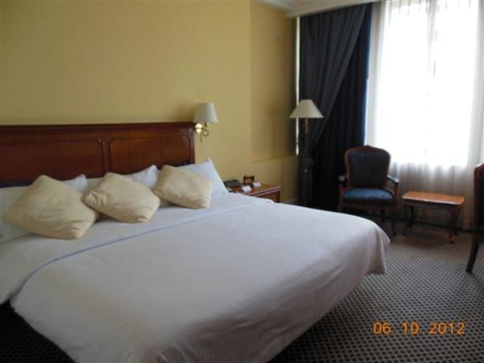 Großes Bett The Tawana Bangkok