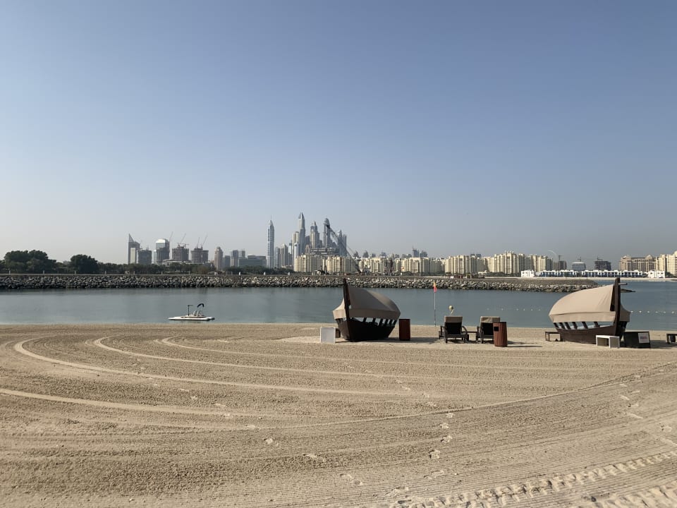 Strand Rixos The Palm Hotel & Suites