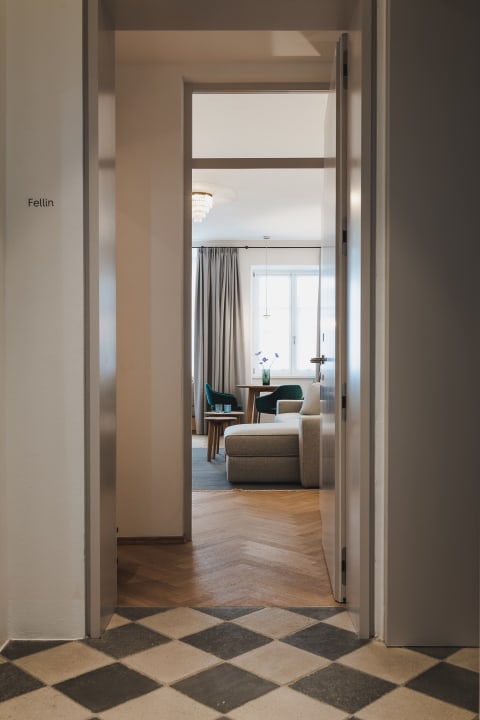 Zimmer Kuntino Suites