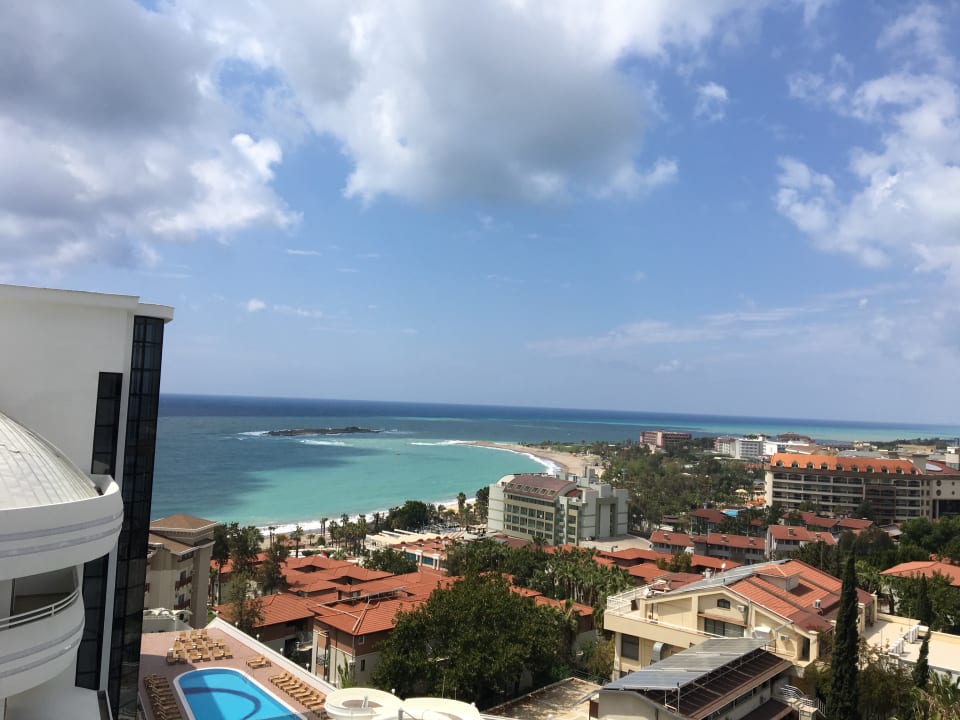 Ausblick Laguna Beach Alya Resort & Spa Hotel