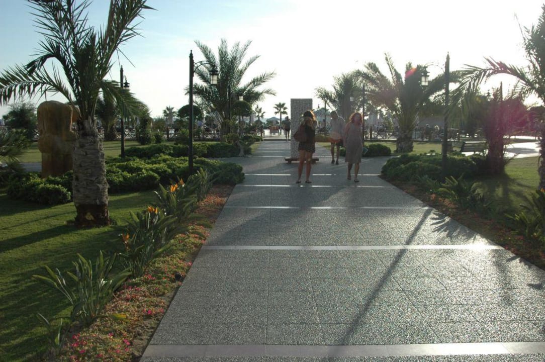 Der Weg zum Strand Voyage Belek Golf & Spa