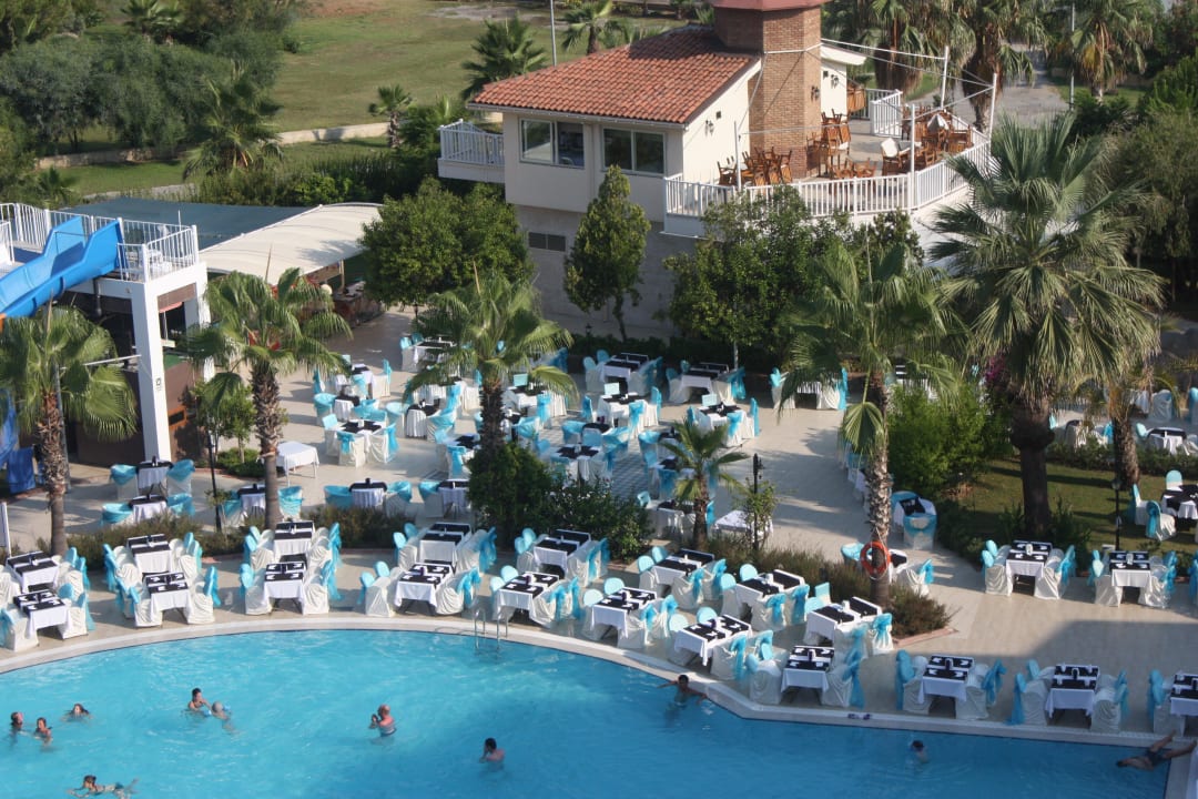Pool Bella Resort & Spa