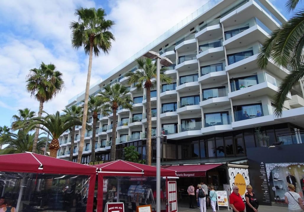 Walkway view Hotel ValleMar