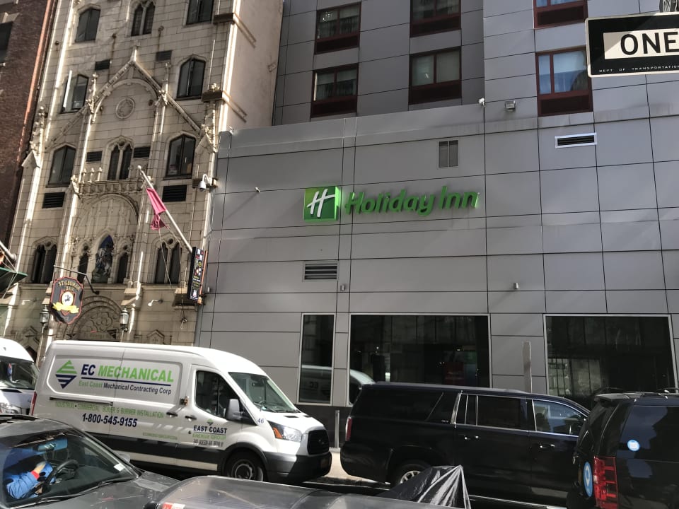 Außenansicht Holiday Inn Manhattan-Financial District