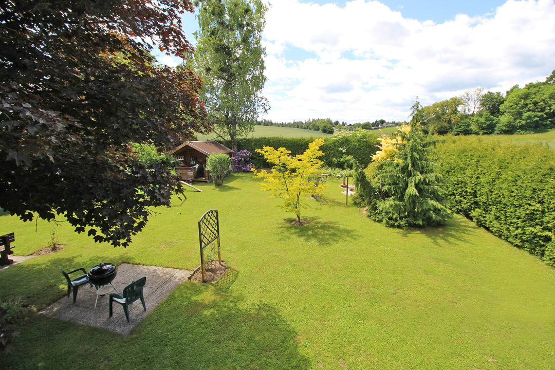 Gartenanlage Haus Falle