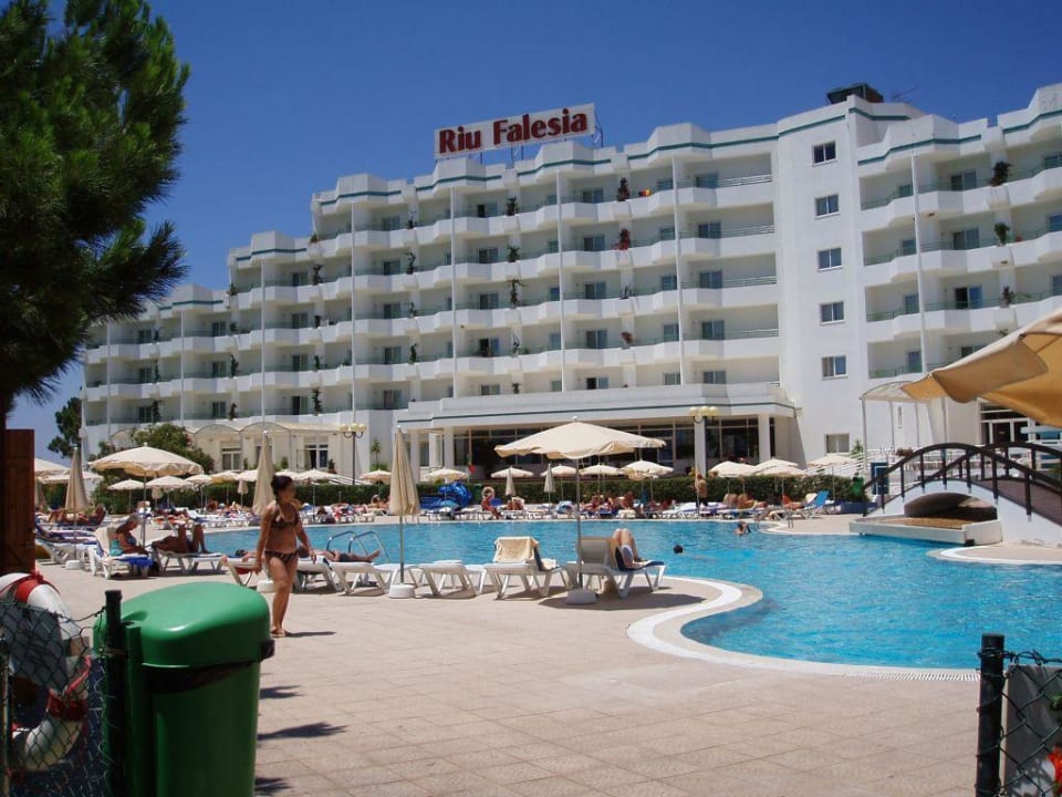 Pool PortoBay Falésia