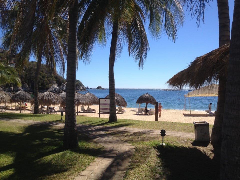 Weg zum Strand Hotel Camino Real Zaashila