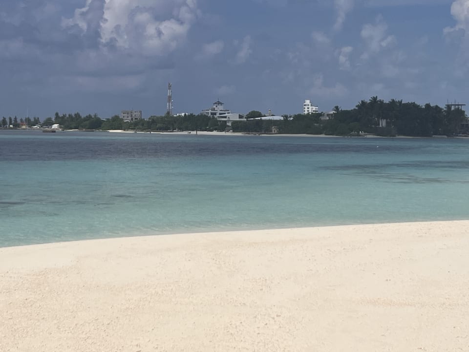 Strand Meeru Maldives Resort Island