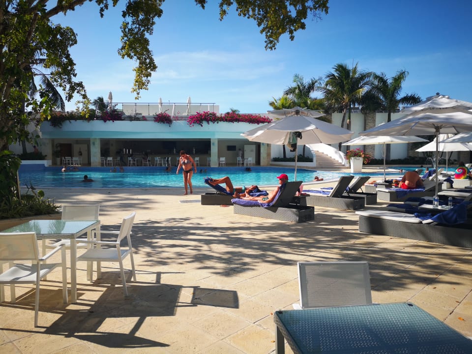 Pool Viva Heavens by Wyndham - All Inclusive Resort