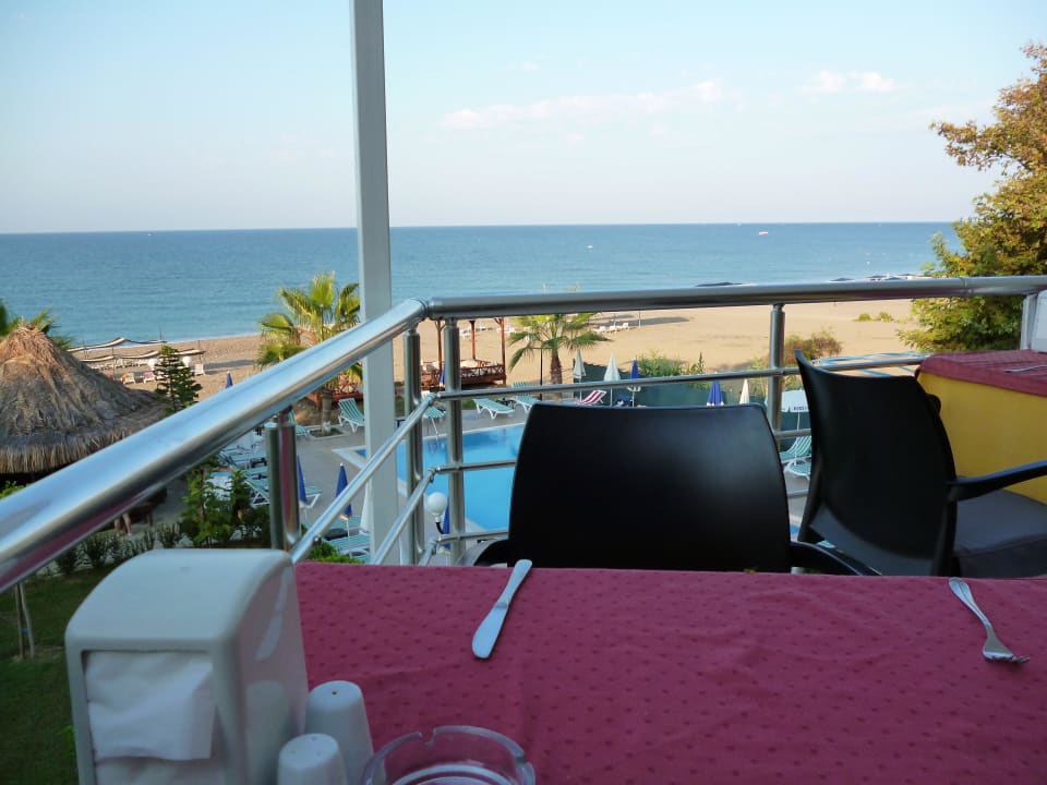 Vom Speiseraum Adora Calma Beach Hotel