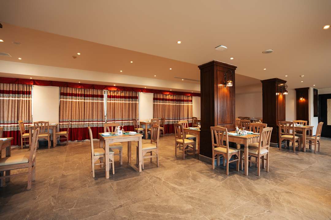 Gastro Riviera Aqua Park Resort