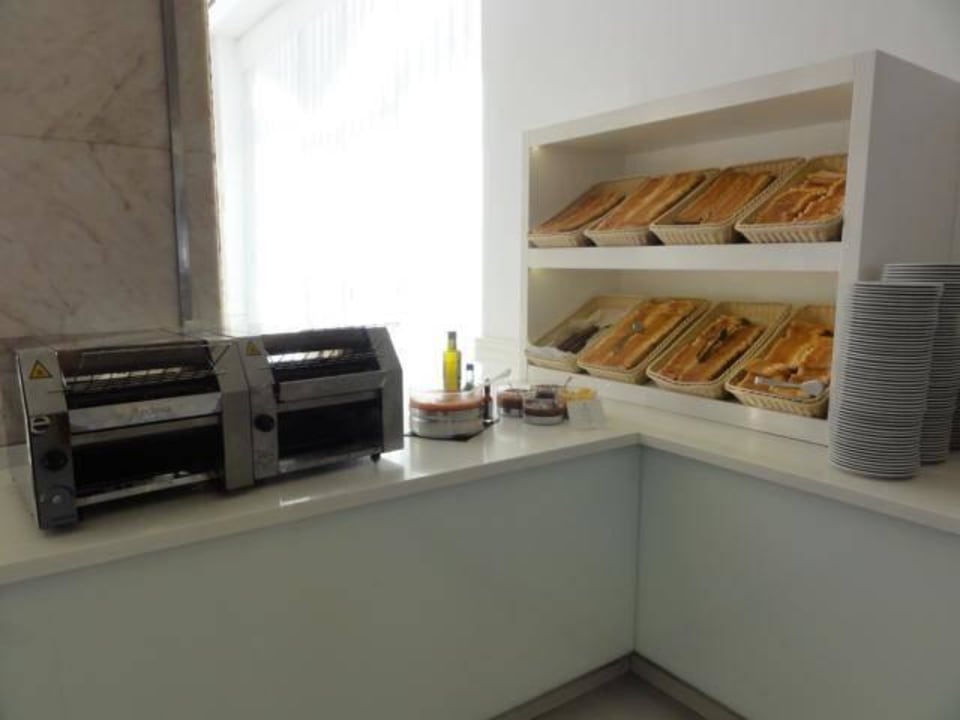 Frühstücksbuffet Iberostar Waves Bouganville Playa