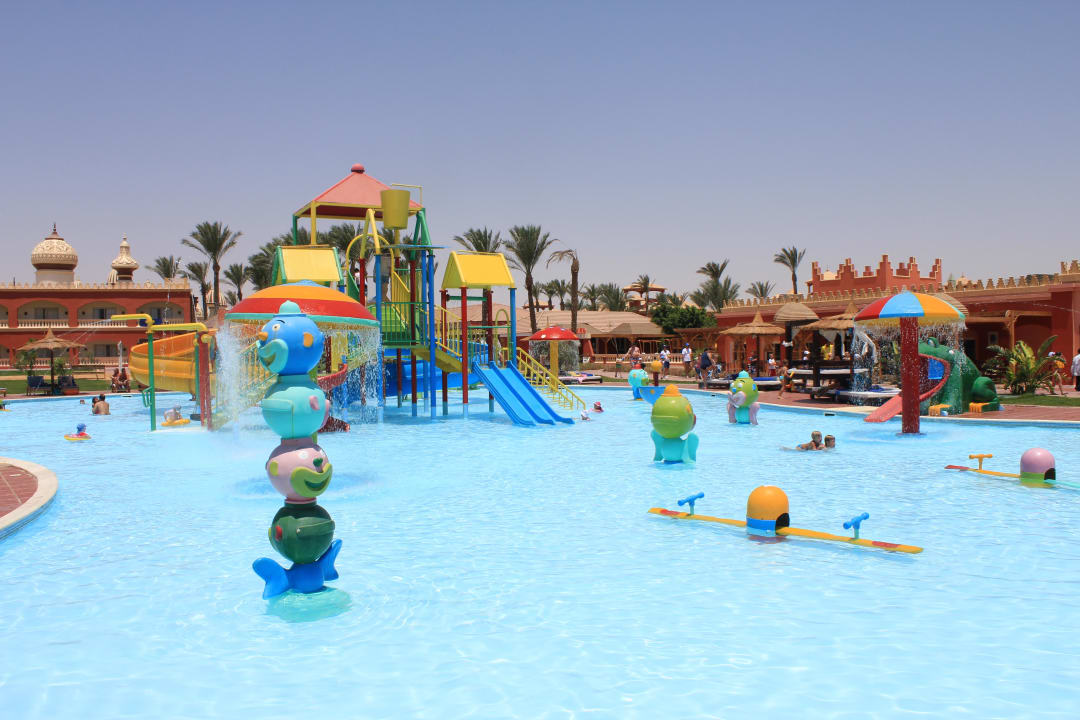 Kinder Schwimmpool vor 800. Bereich Pickalbatros Alf Leila Wa Leila Resort - Neverland Hurghada