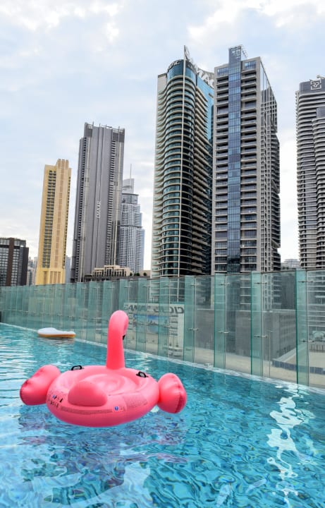 Pool Hotel Indigo Dubai Downtown by IHG