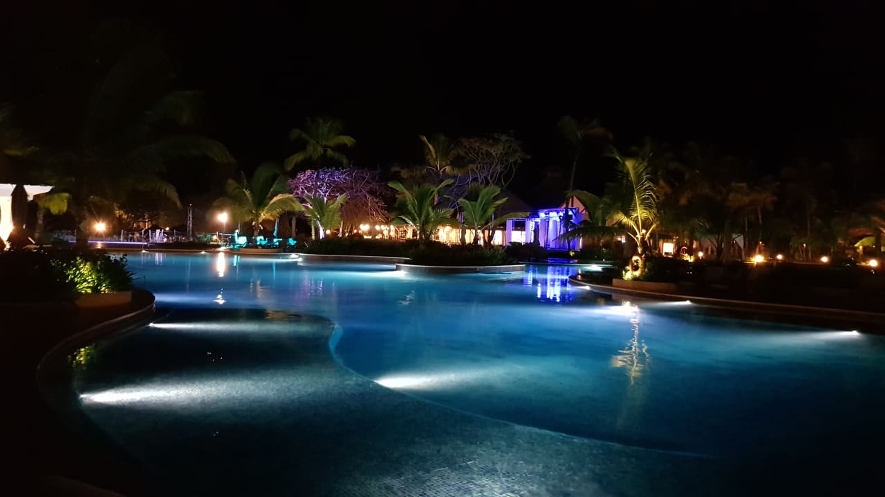 Pool Secrets La Romana Resort & Spa - Adult Only