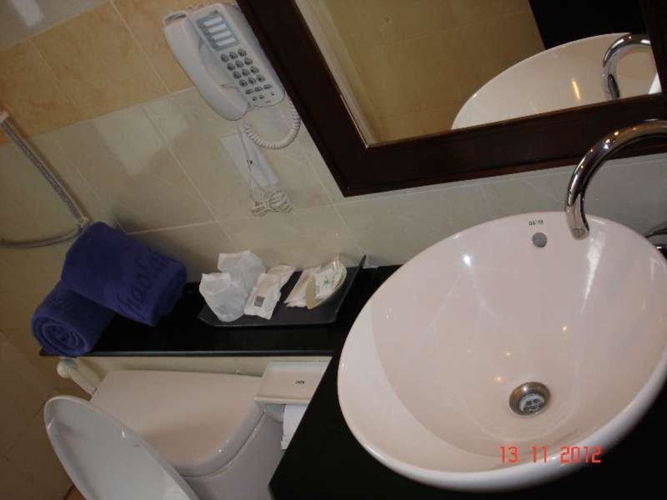 Waschtisch Hotel Golden Place Khaloak