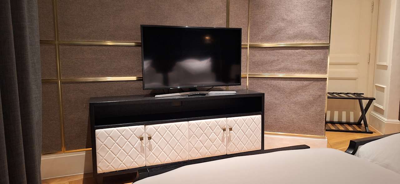 Zimmer Bach Suites Saigon, a Member of Design Hotels