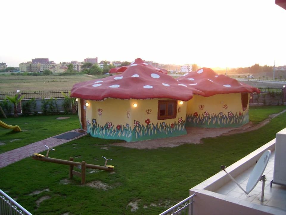 Pilzhaus für die Kinderanimation Hane Family Resort